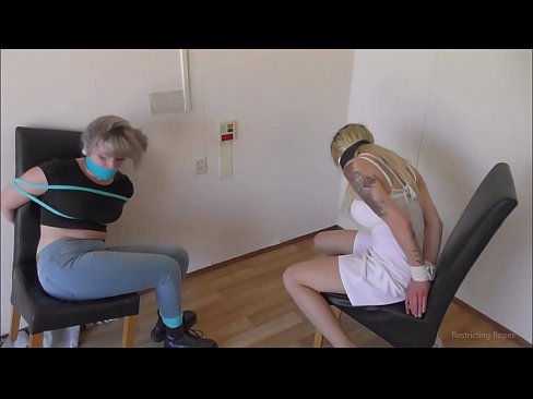 ❤️ Tràilleach / ceangailte agus gagged / nighean ann an àmhghar ️❌  Gnè  aig gd.rex-porn-com.ru
