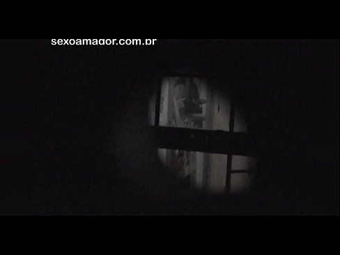 ❤️ Bidh Blondie a’ faighinn bhidio dìomhair le voyeur nàbaidheachd falaichte air cùl bhreigichean falamh ️❌ Gnè aig gd.rex-porn-com.ru