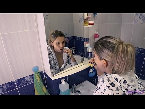❤️ Bidh Hack le òga ann am pajamas a’ crìochnachadh cum beòil ann an asal - letty black ️❌ Gnè aig gd.rex-porn-com.ru